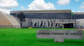 Imagem da notícia Abono de permanência integra cálculo de adicional de férias e 13º salário do servidor, define repetitivo